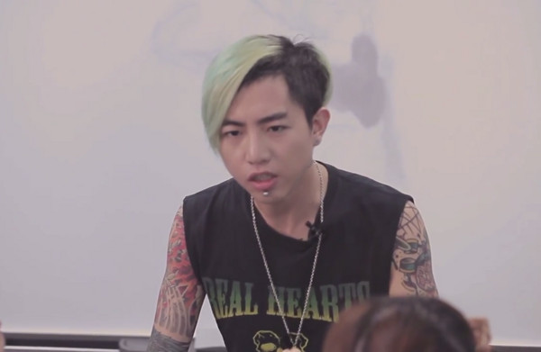 东尼大木mv恶搞谢和弦《牵心万苦:想骑你怎会泪流