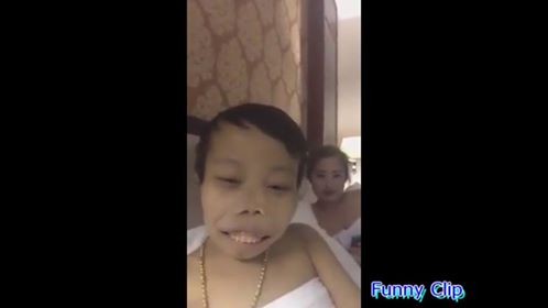 爱炫与女友上床 踢爆大陆「外星人富二代」拢