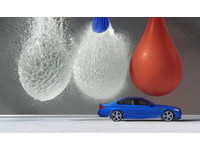 【影】BMW「M5子彈」廣告　慢動作衝破水球超震撼
