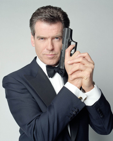 皮尔斯布洛斯南曾经主演过4集的007系列电影.(图/翻摄自网路)