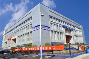 陆13岁男童不满父偏心弟 自导自演绑架案「藉