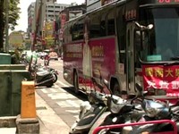 汽機車霸佔公車停靠區　高市開罰600至1200