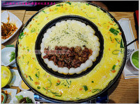 韩国网友推荐!年糕、排骨梦幻变身「宇宙锅太