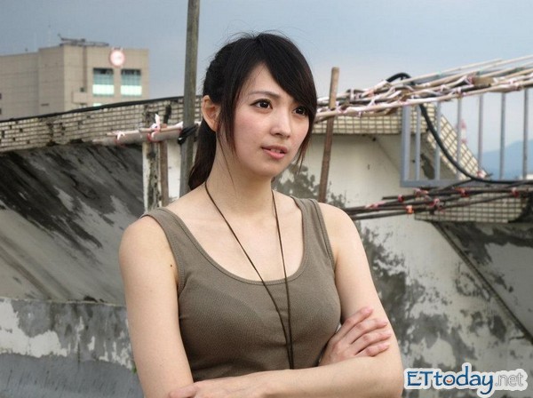 台湾三太子挑战100国 阿喜呛:你晚上找祂睡觉