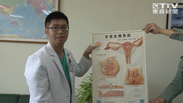 细心讲解子宫外翻恐致死的风险,林政贤是全澎湖县目前唯一能接生