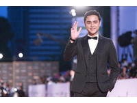 明道被哥哥債主追討千萬！　無奈自清「冤有頭債有主」