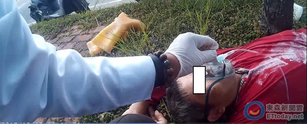 红衣伯躺人行道满身呕吐物 原来是「加保扶」
