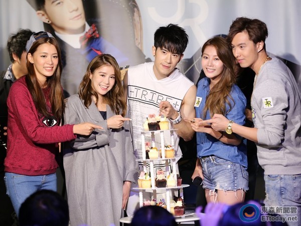 李佳颖一句话惹毛纪言恺! 陶嫚曼加码:JR陪我长