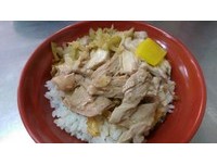 雞肉飯「直接吃」…蔡阿嘎:台北俗!要拌均勻 網:不喜歡拌