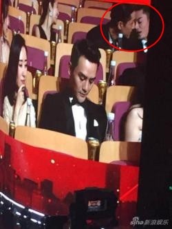 是霍躲不过!胡歌紧贴霍建华 双唇只差3cm就亲下去啦