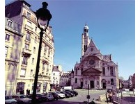 從巴黎「零點」出發的城市小旅行！悠閒漫步聖母院