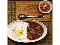 品嚐咖哩醬與飯的交融！精選4間台北日式咖哩小店