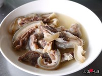 台南人氣「小腳腿」羊料理！口感滑嫩涼拌羊頭肉