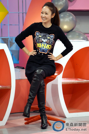 麻将桌下「4脚交缠」 潘慧如抓包男友偷吃被呛