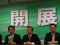 赴廈門祭祖　謝長廷：政治不能超越人性