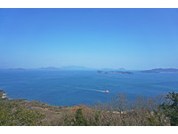 瀨戶內海跳島漫遊　鬼島、垃圾島成「國際藝術祭」主角