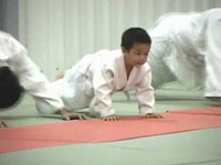 5歲洪宥涵、張耀擎摔柔道　超卡哇伊！