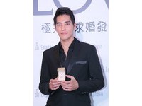 仿效大S？藍正龍婚禮不邀媒體玩低調