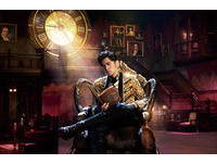 周杰倫隔11年親玩造型！打造7套服裝累喊「並不是很閒」