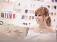 方志友穿「中山女高」制服0違和！逆齡素顏根本校花