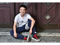 專訪／「靠杯」難不倒　董子健萌問台灣話「ㄎㄧㄤ」