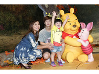 2歲妮妮看展爆哭！　爸爸「擁抱3步驟」神奇秒止淚