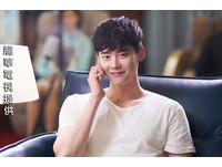 李鍾碩新戲再談姊弟戀！《W》懸疑浪漫帥勾少女心