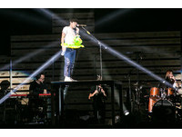 盧廣仲隔3年登小巨蛋　臉盆被拿走只好表演「吞牙膏」