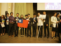 盼了7年！　台灣高中生首奪國際生物理辯論賽金牌