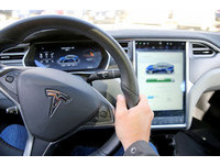 自動駕駛無罪!官方調查結果還特斯拉清白