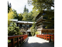 住進《神隱少女》的靈感地！精選日本10大文化遺產旅館