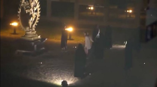 「欧洲核子研究中心」(cern)总部内,举行了「活人献祭」的邪教仪式