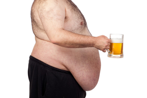 酒精热量都直接累积在腹部? 「啤酒肚」的真相
