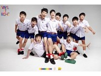 泰BL劇《愛來了》男男CP閃爆！高校生半裸腹肌撩腐女心