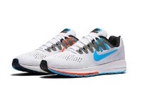 Nike Air Zoom Structure　新配色登場