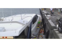 「勞斯萊斯級遊艇」停墾丁撞沉了！台北富商痛噴5千萬