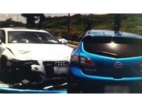 馬3亂迴轉害奧迪RS7車頭撞爛　駕駛判賠205萬