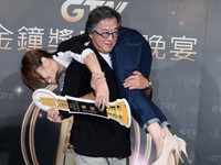 海裕芬金鐘見「朱青」連俞涵興奮　貼心遞水秒變保姆
