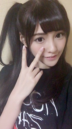 橋本有菜8個月狂拍24部AV　19歲「次世代的直球偶像」