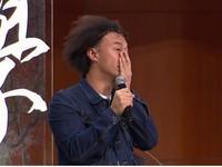 陳奕迅清唱哽咽爆哭！　「這首歌對我意義最重大」
