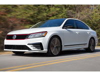 風向變了也不怕!福斯Passat性能概念LA車展亮相