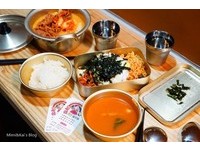 台南高CP值韓式料理店　每道菜都100元有找！