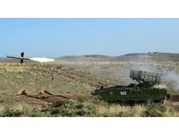 一枚導彈命中不在同一直線3目標! 巧用3D技術練來的