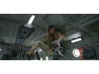 阿湯哥新片《神鬼傳奇》超越自我 挑戰無重力拍攝