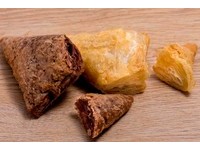 冬季期間限定!日本麥當勞推出黑白三角巧克力派