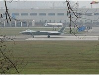 「殲-20」2017年部署100架 成飛2019年加開第4條生產線