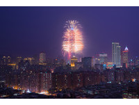 跨年煙火「零煙霧」 101、義大、劍湖山最佳地點攻略