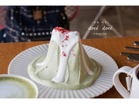 韓國夢幻海景咖啡廳！超可愛的抹茶蛋糕小山