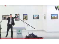 俄國駐土大使遭槍殺！槍擊影片曝光　行凶警察高喊「阿勒坡、報仇」