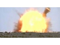 轟-6K展現精準對地打擊 導彈從窗「鉆」入炸平4層大樓